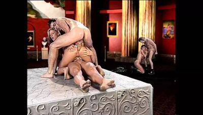 Christoph Clark Fucks Everyone - Episode 6: Julia Taylor & Venere Bianca Blowjob & Cumshot - porntry.com