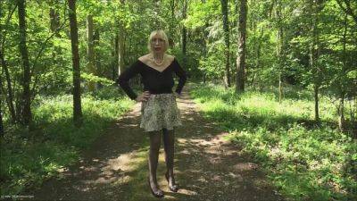 Follow Me Into The Woods - BarbySlut - hclips.com