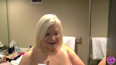 Sin City Suck And Fuck - Grannylovesblack - hotmovs.com