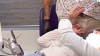 DENTISTISTA AGREES TO FUCK WITH HIS PATIENT - the best XXX porn ever! - ah-me.com