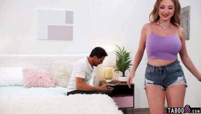 Dylann Vox - Busty Teen Stepdaughter Skylar Vox Shows Off Her Big Natural Tits - Hardcore Blowjob & Taboo Sex - xxxfiles.com