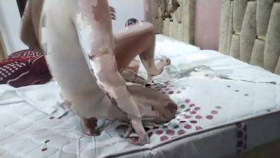 Close Up Pussy Eating! Desi Girl Moans as Boyfriend's Fast Tongue Makes Her Cum Hard - xxxfiles.com - Pakistan