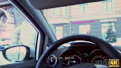 Debt4k. blonde coquette wants to buy fresh shoes so why sells vagina - sexu.com - Russia