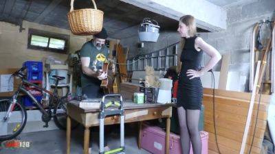 Kevin White, Terry Kemaco And Alice Maze - Anal Threesome With Double Penetration And Pissing For 11 Min - hotmovs.com