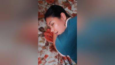 Beautiful Girls In Friend Sucking Deep Throat - desi-porntube.com