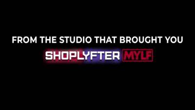 My Husband Cant Satisfy Me So I Cheat On Him Every Week With This Younger Black Dude With Huge Cock - hotmovs.com