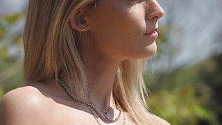 Hot blonde goes from pool to double penetration - ah-me.com