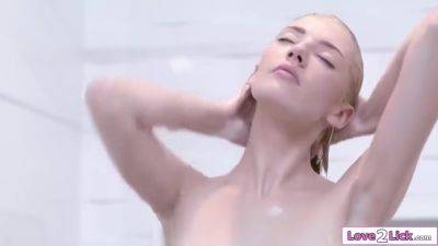 Im Sharing A Shower With My Stepmoms Gf - Big T, Jennifer White And Blaire Ivory - hotmovs.com