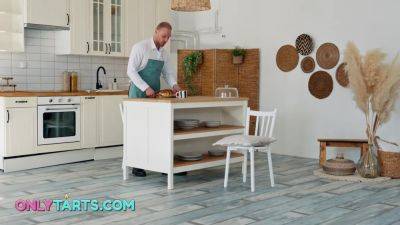 Alice Zaffyre Porn: Special Breakfast - OnlyTarts - hotmovs.com