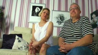 Blonde German Milf Opens Her Pussy Desperate To Be Penetrated By Two Big Cocks While Being Filmed In Pov Inside The Room - hotmovs.com - Germany