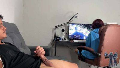 Hot MILF Catches Me Jerking Off & Gives Surprising Blowjob - Amateur Latina Brunette - porntry.com