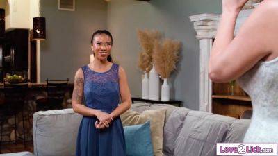 Busty milf stepmom tastes both her stepdaughters wet pussies - hotmovs.com