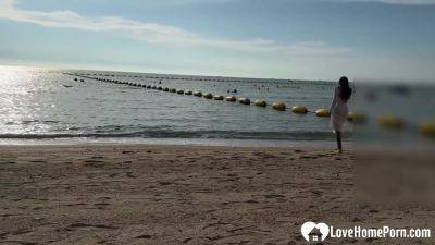 Beach Brunette Babe Gets Her Pussy Pounded in My Hotel Suite - hotmovs.com