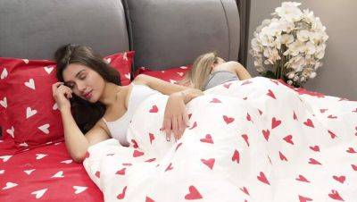 Hot Threesome with Busty Blonde Merida Sat - Double Blowjob & Cum in Mouth - xxxfiles.com - Russia