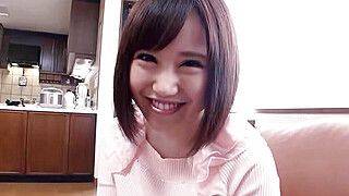 Japanese Teen seduce to First Time Suck - ah-me.com - Japan