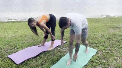 Downward Doggy Stepbrother And Stepsister - hotmovs.com