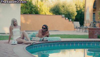 Passionate outdoor poolsex with petite - txxx.com