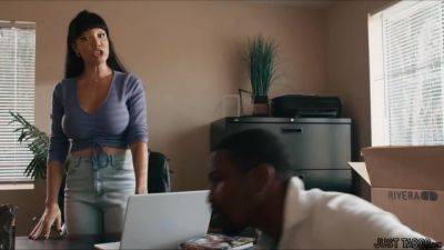 There is someone in the house Isiah! - hotmovs.com