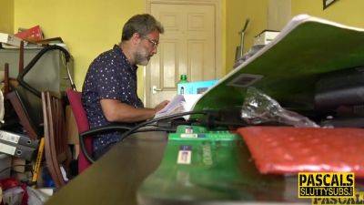 Pascal White - Throating submissive vibrators as she gets fucked - sexu.com