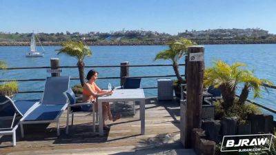 Bjraw Nicole Aria's facehole makes nice - sexu.com