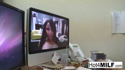 Big titted brunette sucks and fucks 'til she gets some cum - sexu.com