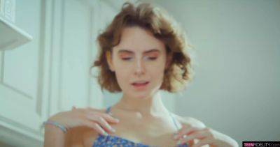 Russian cutie darcy dark pounded in the kitchen - sexu.com - Russia