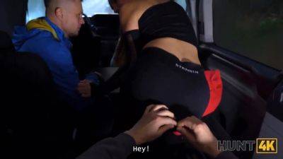 Hunt4k. hot athlete was picked up on the street and pounded in front of her bf in stranger's car - sexu.com