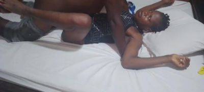 He With His Stepmother-in-law In While His Wife Is Traveling - hclips.com