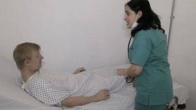 Hot British MILF Doctor Lorelei Gives Special Treatment with Big Natural Tits - Blowjob & Creampie - veryfreeporn.com - Britain