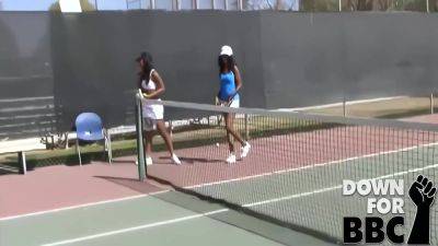 Bbc Sharing With 10 Min - Rane Revere, Justin Long And Monica Foster - hotmovs.com