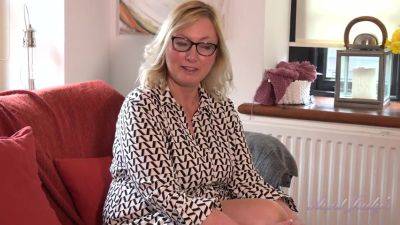 POV : Getting Jerk-Off Instructions and Mutual Masturbation with Your Step-Auntie Katherina - hotmovs.com