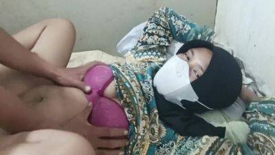 A Student 18+ Who Is Obsessed With Teacher - hclips.com - Indonesia