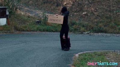 Petite Teen In Girl Cheating With Random Driver In His Car - hotmovs.com