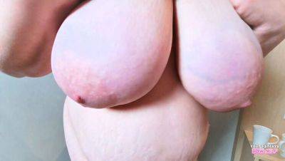 Homemade BBW Wife with Big Natural Tits Masturbating - Mature Cheating Aunt - xxxfiles.com - Britain