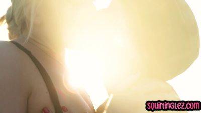 Bigtitted lez cougar facesitting on GF - txxx.com