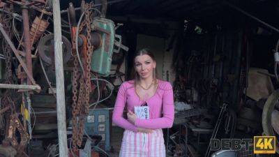 Where The Beaver Is Deepest - Vip4k - hotmovs.com - Czech Republic