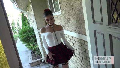 Emily Willis - Bryan Gozzling - Emily Willis Takes Rough Anal & Squirting Orgasm From Bryan Gozzling - veryfreeporn.com