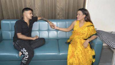 Shy Brother-in-Law Learns Sex from Hot Sister-in-Law - Desi Hardcore Action - porntry.com - India