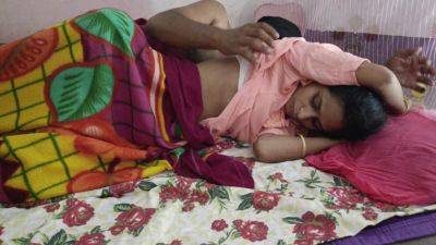 Village Husben And Wife Romantic Sex Video In Free Time - Sex Wife - desi-porntube.com - India