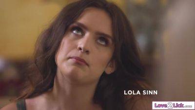 My sweet busty 19yo teen stepdaughter deserves a wet reward - hotmovs.com