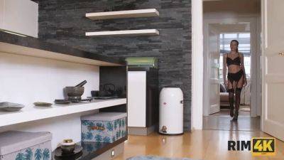 Rim4k. remarkable lassie embarks dirty activity with anilingus to plumber - sexu.com