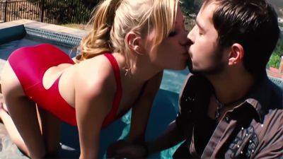 Nicole Ray - Nicole Ray In Is On Babewatch - upornia.com