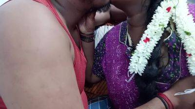 Desi Wife Hot Boobs Milk Drink And Hot Suck - desi-porntube.com - India