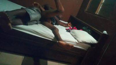 Sex Games Between An African Couple - desi-porntube.com - India