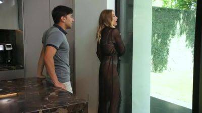 Sexy blonde Barbie Feels is a lovely neighbor with a wet pussy ready for your cock - hotmovs.com - Usa