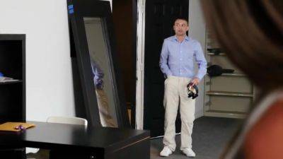 Mandy Rhea - Tough boss Mandy Rhea needs a good fuck from her assistant - hotmovs.com - Usa