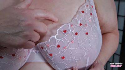 Mature BBW Aunty Shows Off Her Big Natural Tits & Pantyhose Close Up - Homemade HD - porntry.com - Britain