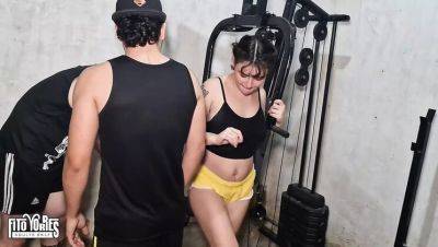 Hot Latina Stepsisters Candy Crush & Candy Kush Share Gym Trainer's Big Cock - Threesome Blowjob & Riding - xxxfiles.com - Brazil