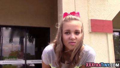 Teeny hoes braces cummed - sexu.com