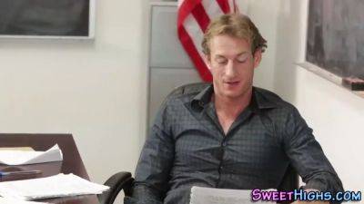 Face sprayed teenage nailed - sexu.com